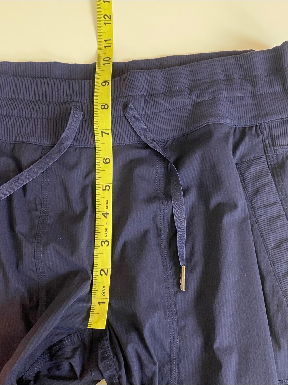Lululemon Dance Studio Crop Navy Blue size 8 - Picture 7 of 8